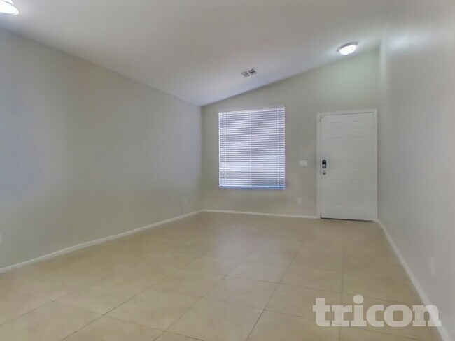 Foto del edificio - 10571 W Crimson Ln