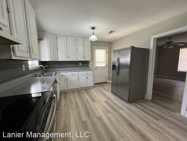 Building Photo - 3 br, 3 bath House - 3381 Blue Jay Road