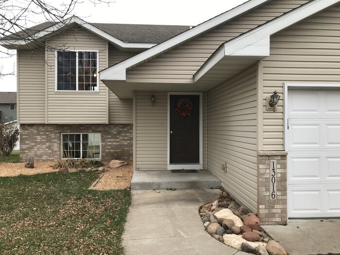 Great family home on a quiet street! House Rental in Zimmerman, MN