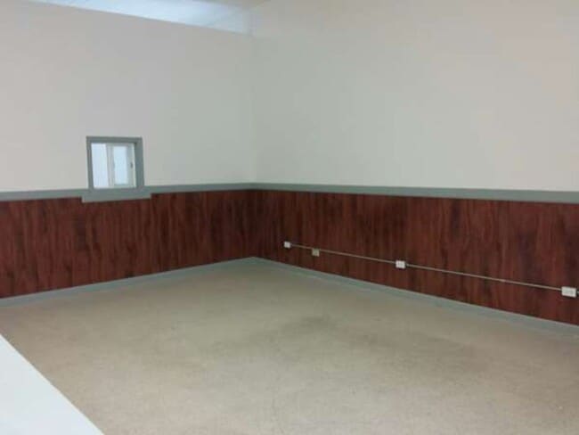 Building Photo - 1023maun