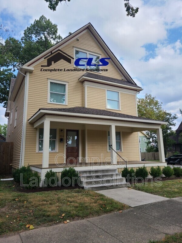 Foto del edificio - 646 Farrington St