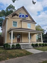 Building Photo - 646 Farrington St