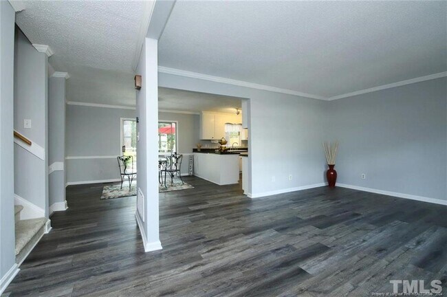 Foto del edificio - 1606 Laura Duncan Rd