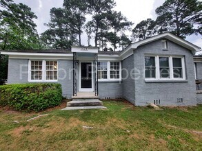 Building Photo - 1432-1434 Sunnyside Dr