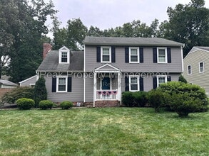 Building Photo - 1825 Red Queen Ct