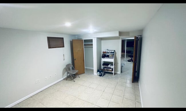 Building Photo - 8337 Charlecote Rdg