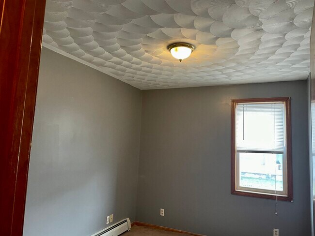 Bedroom 1 - 484 Walnut St