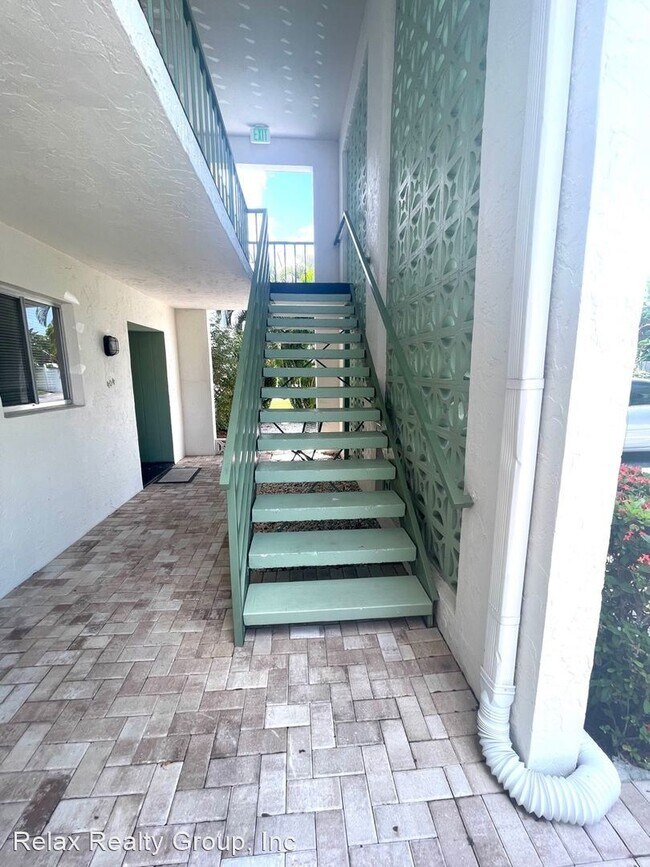 Building Photo - 2 br, 2 bath House - 3602 Beneva Road #407