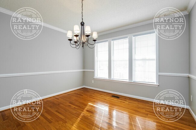 Building Photo - Great Home in Willow Spring!
