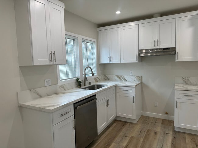 Photo - 2616 1/4 S Halldale Ave Apartment