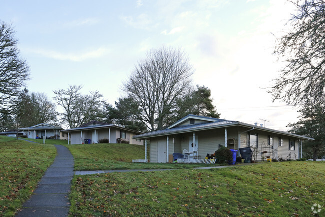 Building Photo - Oregon City View Manor