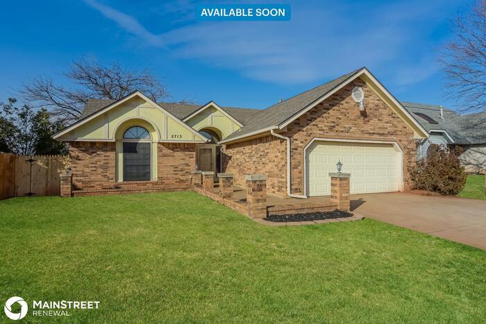 Foto principal - 2713 Amber St, Moore, OK 73160