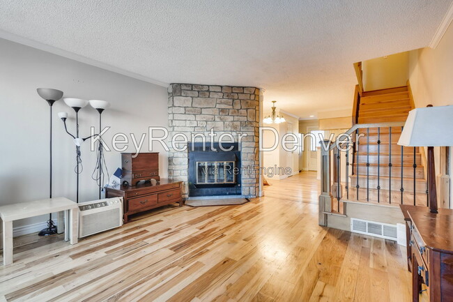 Building Photo - 9555 W Coal Mine Ave