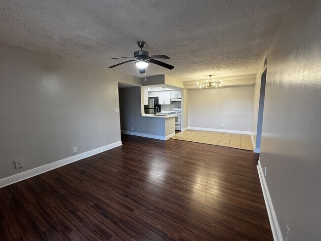 Foto del edificio - 5612 Rock Island Rd