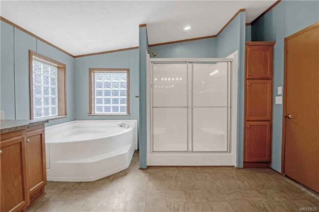 Building Photo - 767 Willowbrook Dr