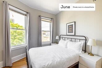 Building Photo - Room in Shared 3 bed/1 bath home