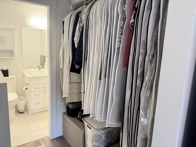 Photo du bâtiment - 660 Beach Rd