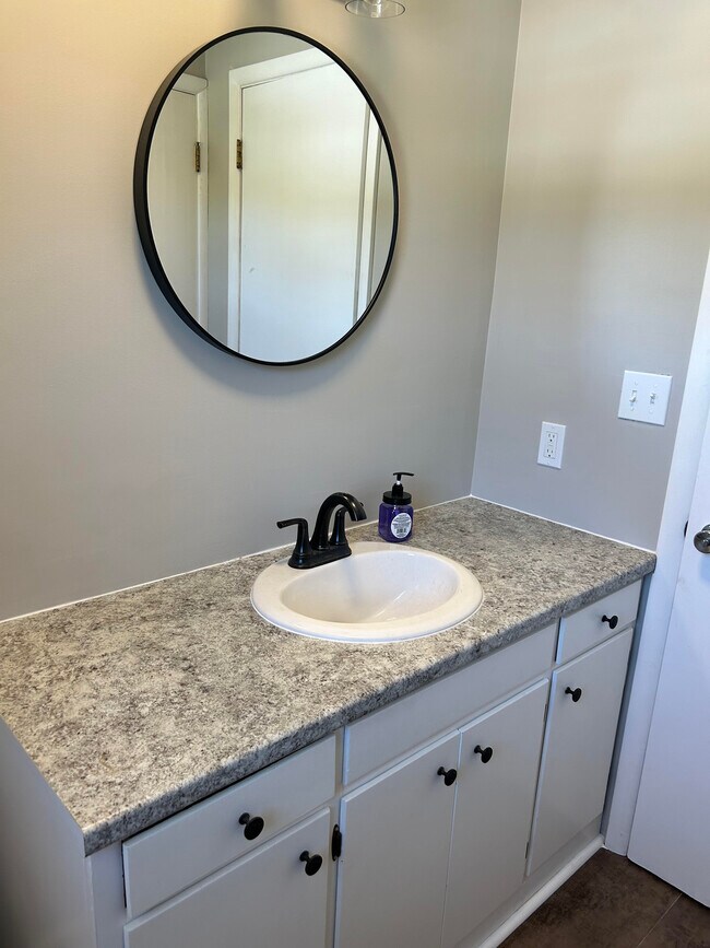 Foto del edificio - 520 30th Ave N