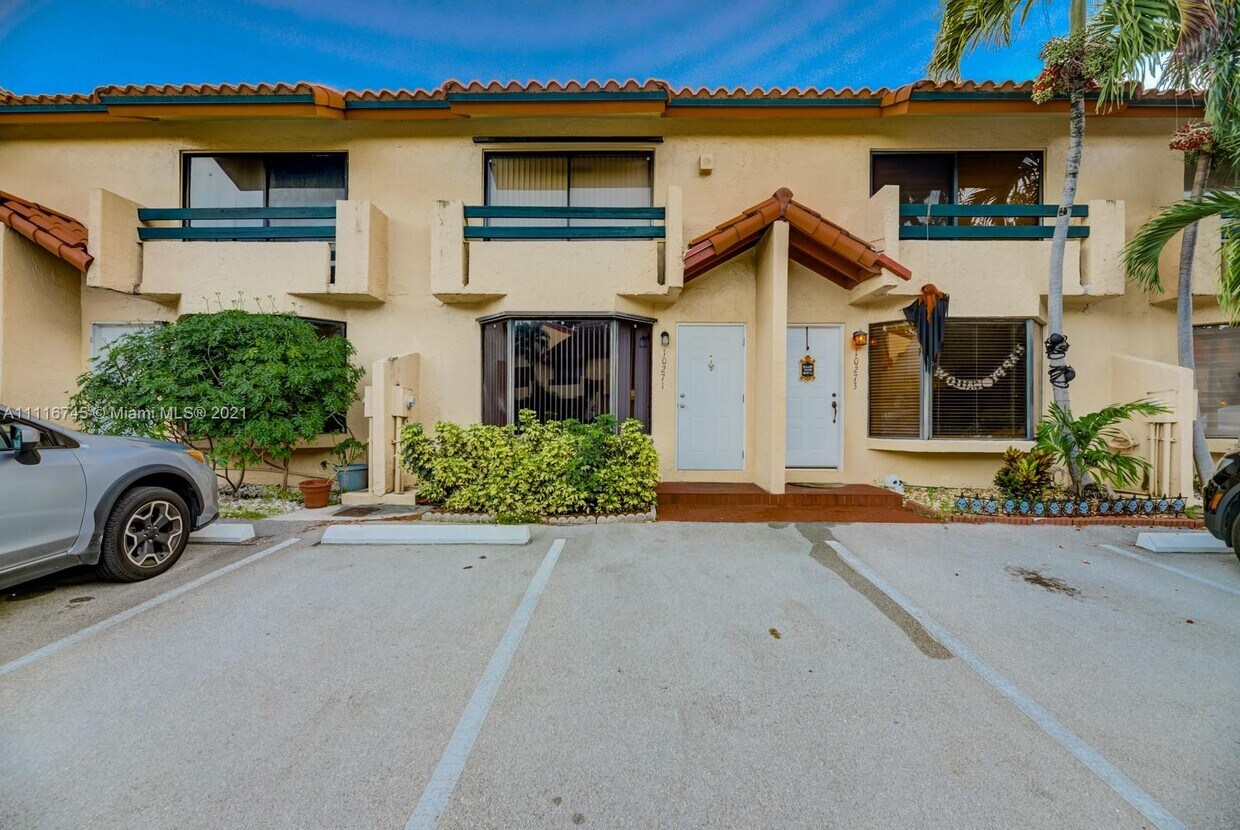 Primary Photo - 10271 SW 77th Ct