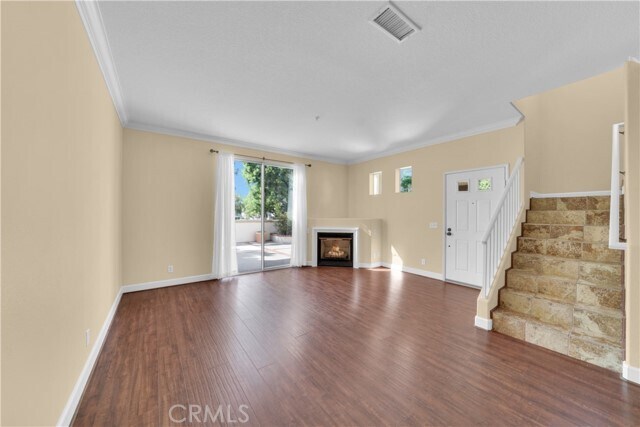 Building Photo - 2475 Sunningdale Dr