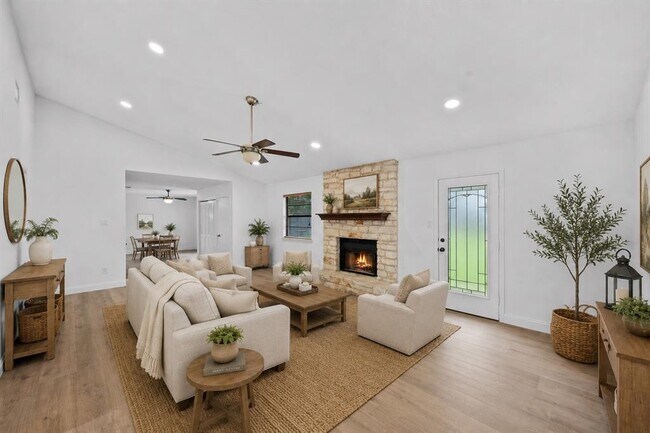 Foto del edificio - 7210 Smokey Hill Rd