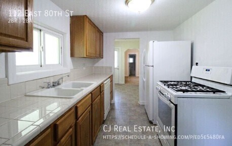 Foto del edificio - 112 E 80th St
