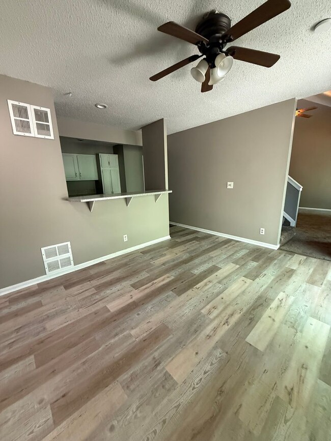 Building Photo - Beautiful East Wichita Duplex