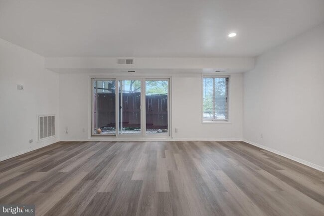 Building Photo - 10850 Green Mountain Cir