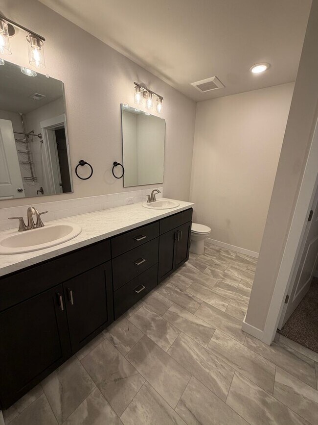 Foto del edificio - 4263 Bufflehead Blvd