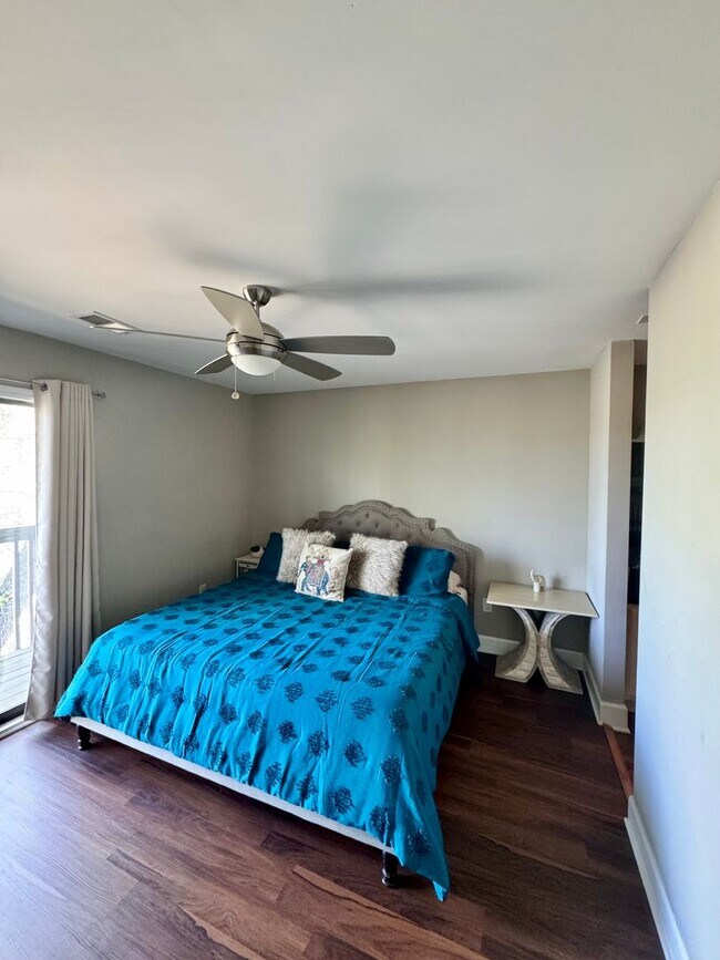 Foto del edificio - 226 Edgewater Ln