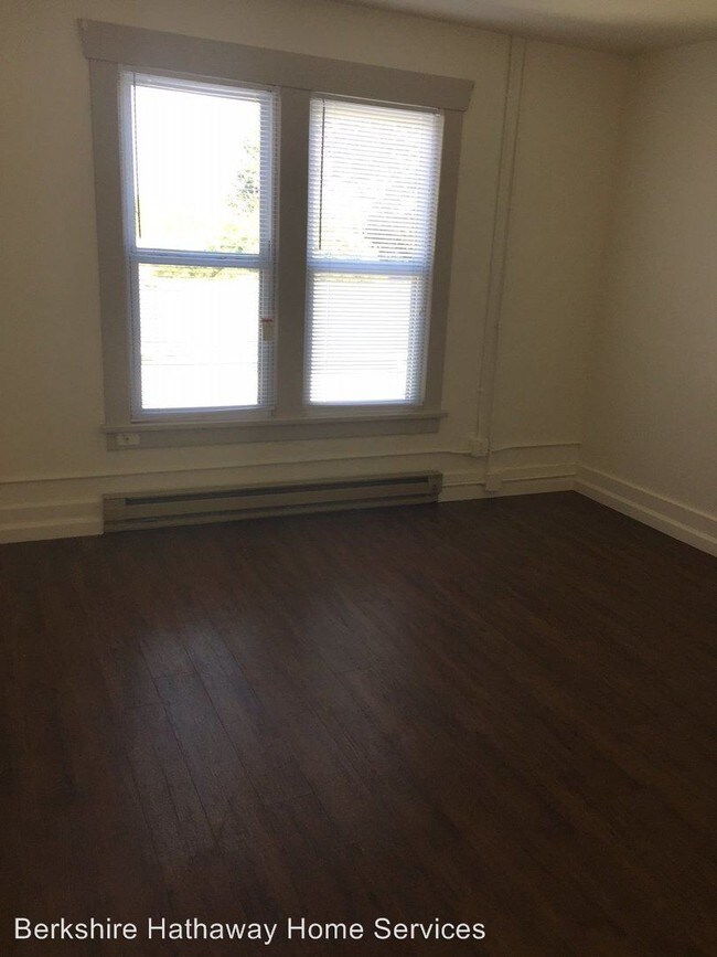 Foto del edificio - 3002 B St SE