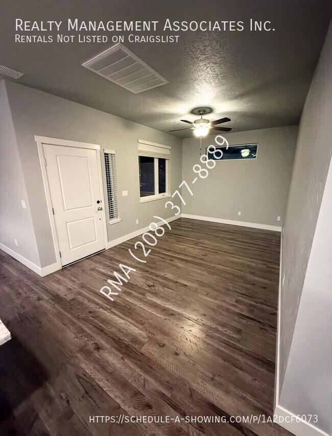 Building Photo - 3626 N Kay Ln