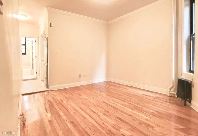 Building Photo - 2 br, 1 bath Apartment - 200 W 102nd St