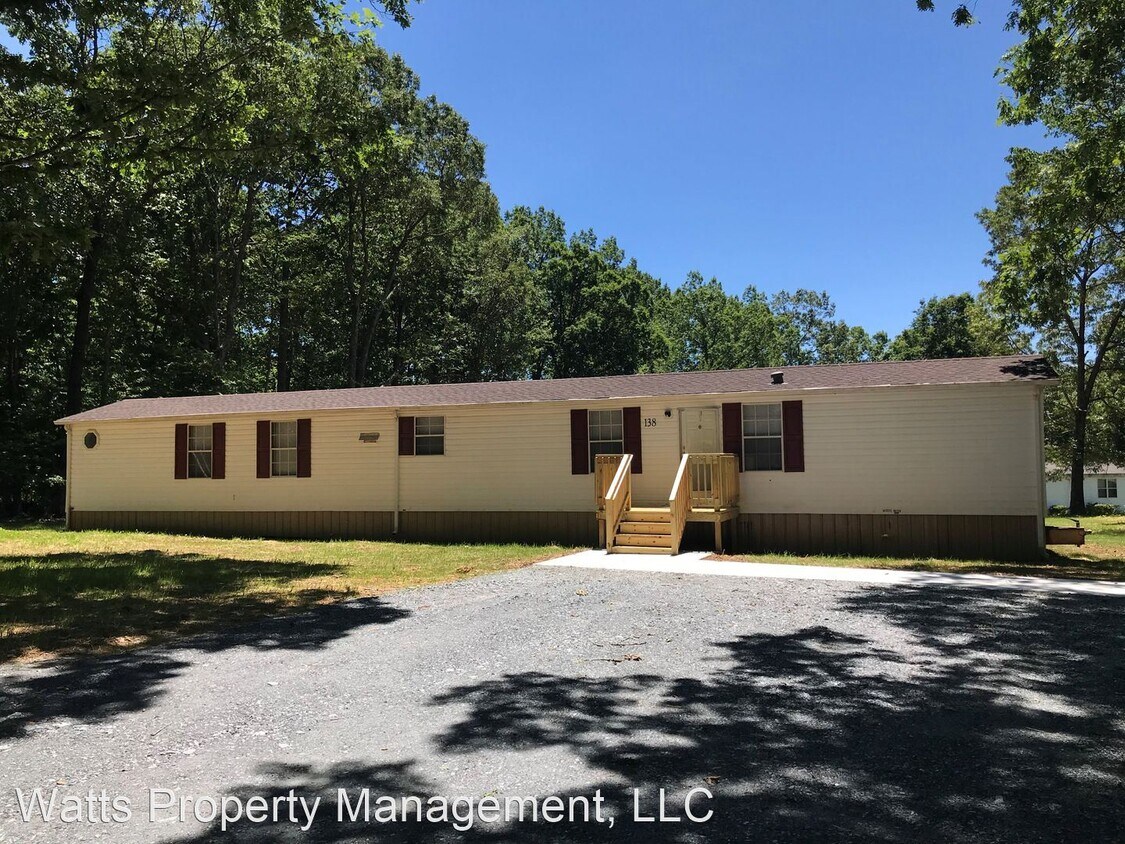 2 br, 2 bath House 138 Lambs Church Rd House Rental in Altavista