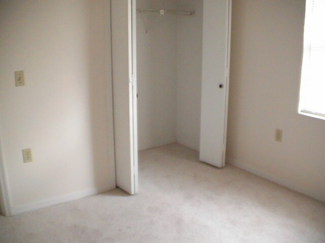 Foto del edificio - Beautiful 2x2 Downtown