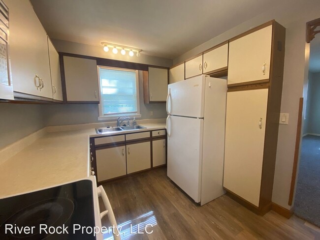 Building Photo - 3 br, 2 bath House - 1613 9th Ave S