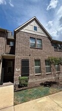 Building Photo - 325 Baker Dr