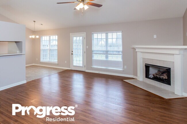 Building Photo - 1720 Cherry Creek Dr