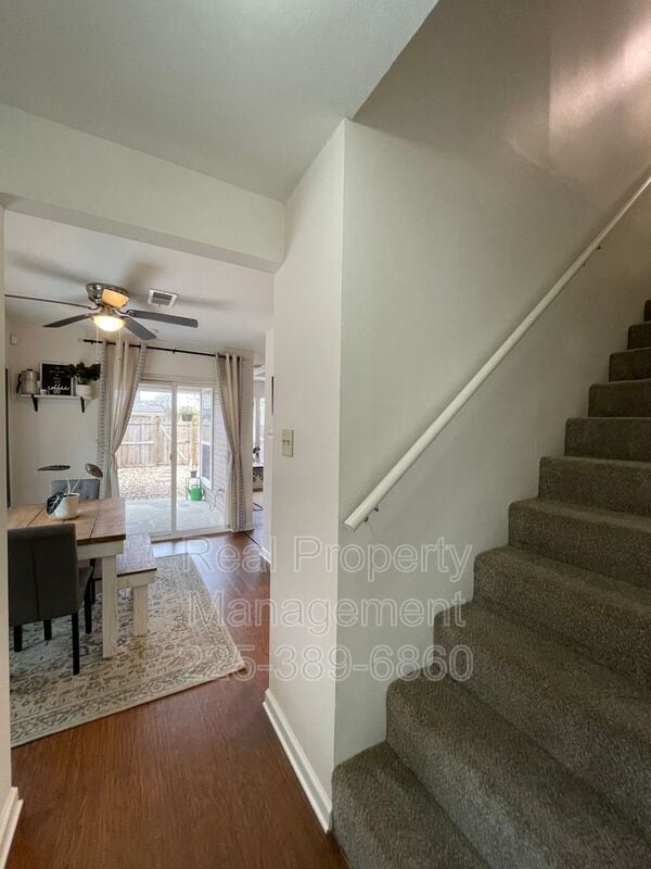 Building Photo - 15764 Riverdale Ave E