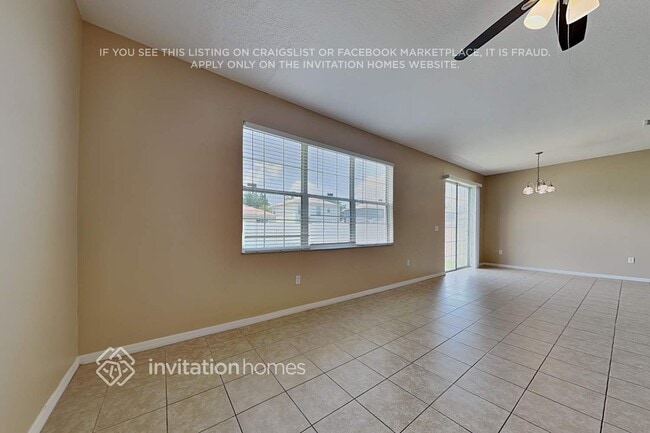 Building Photo - 9623 Maxson Dr