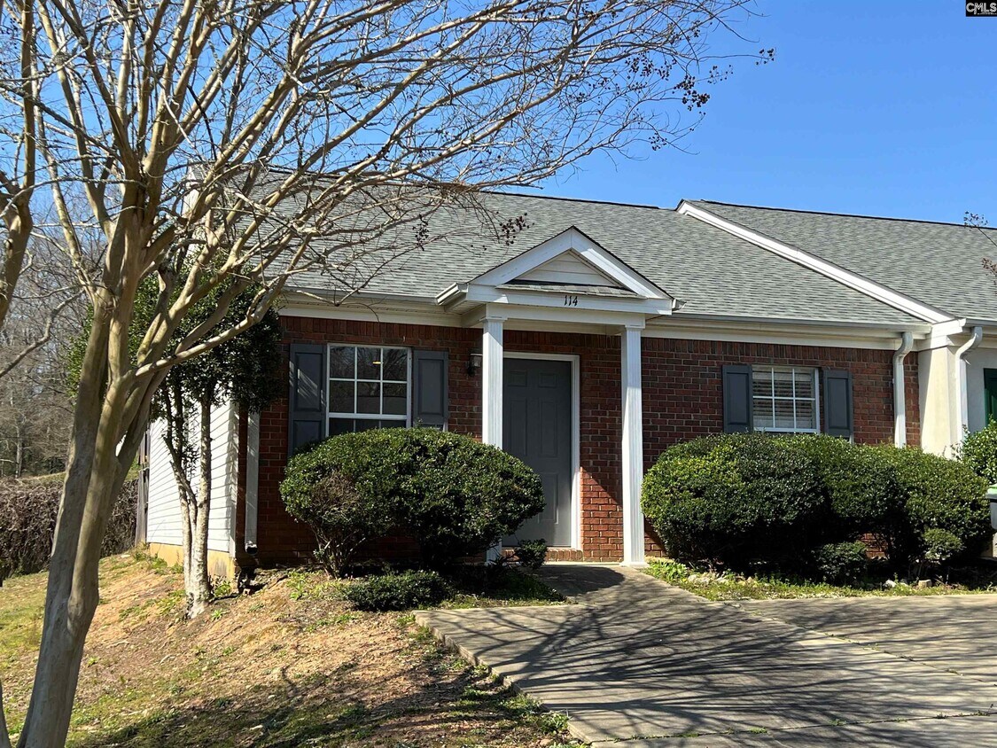 Foto principal - 114 Deer Chase Ln
