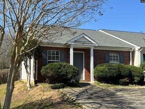 Building Photo - 114 Deer Chase Ln