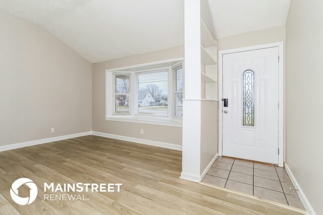 Foto del edificio - 5413 Sir Barton Rd