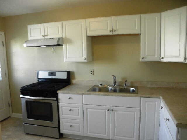 Building Photo - 757 Lannerton Rd