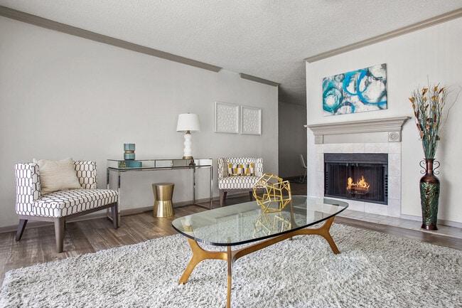 Building Photo - Adair off Addison