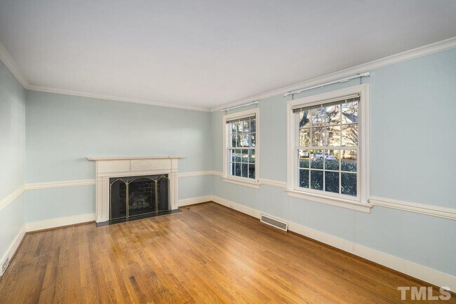 Building Photo - 1121 Harvey St