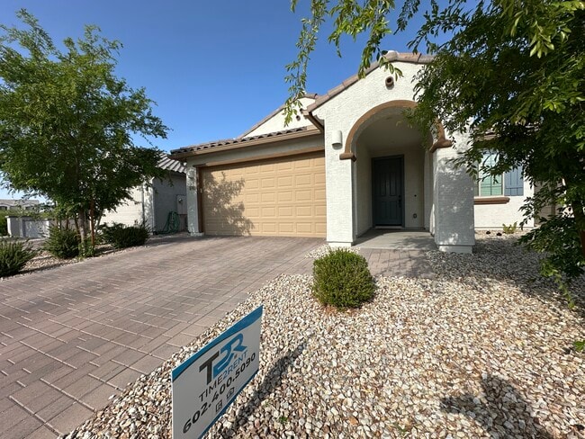 Building Photo - 5708 N 88th Ave