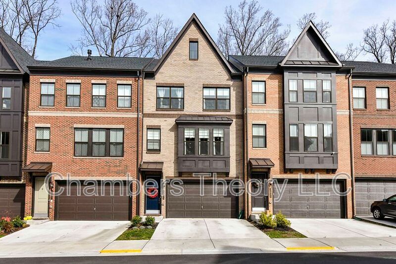 Primary Photo - 3805 Rainier Dr