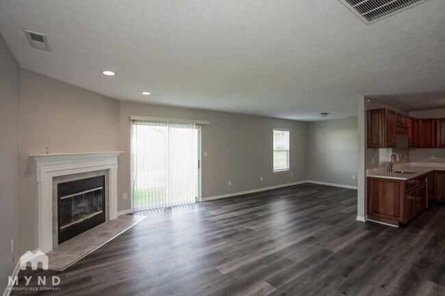 Foto del edificio - 6822 Bluestem Ct