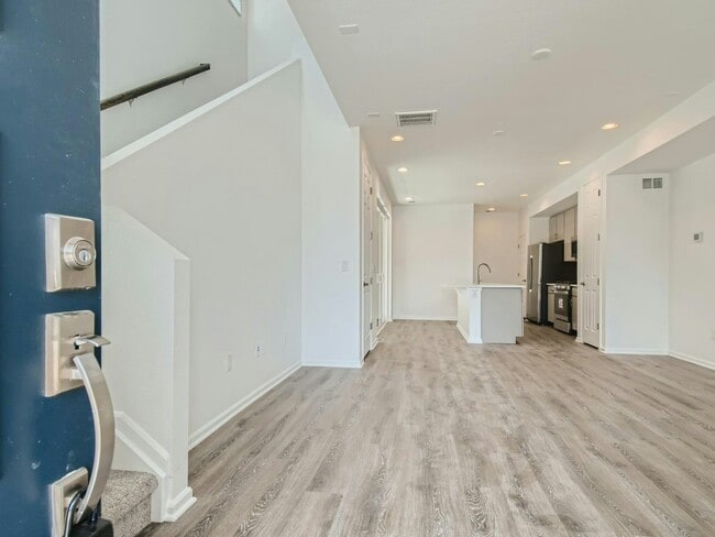 Building Photo - 9671 Truckee St